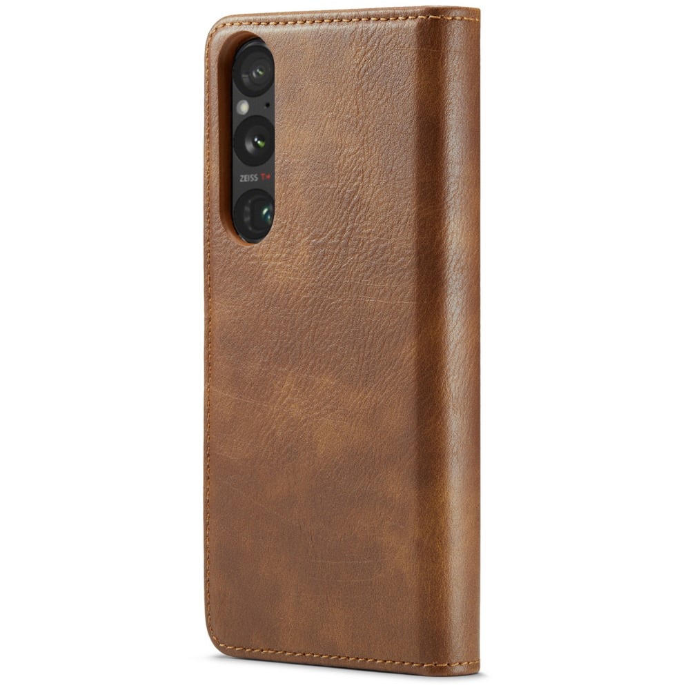 Sony Xperia 1 VI Plånboksfodral med avtagbart skal, Cognac